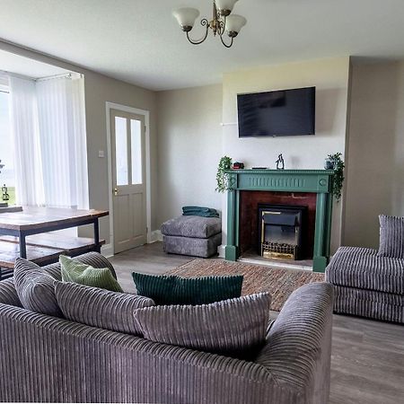 Beachfront Apartment - Ground Floor Apartment With Sea Views, Next To The Beach, Bridlington, North Yorkshire Bessingby Экстерьер фото
