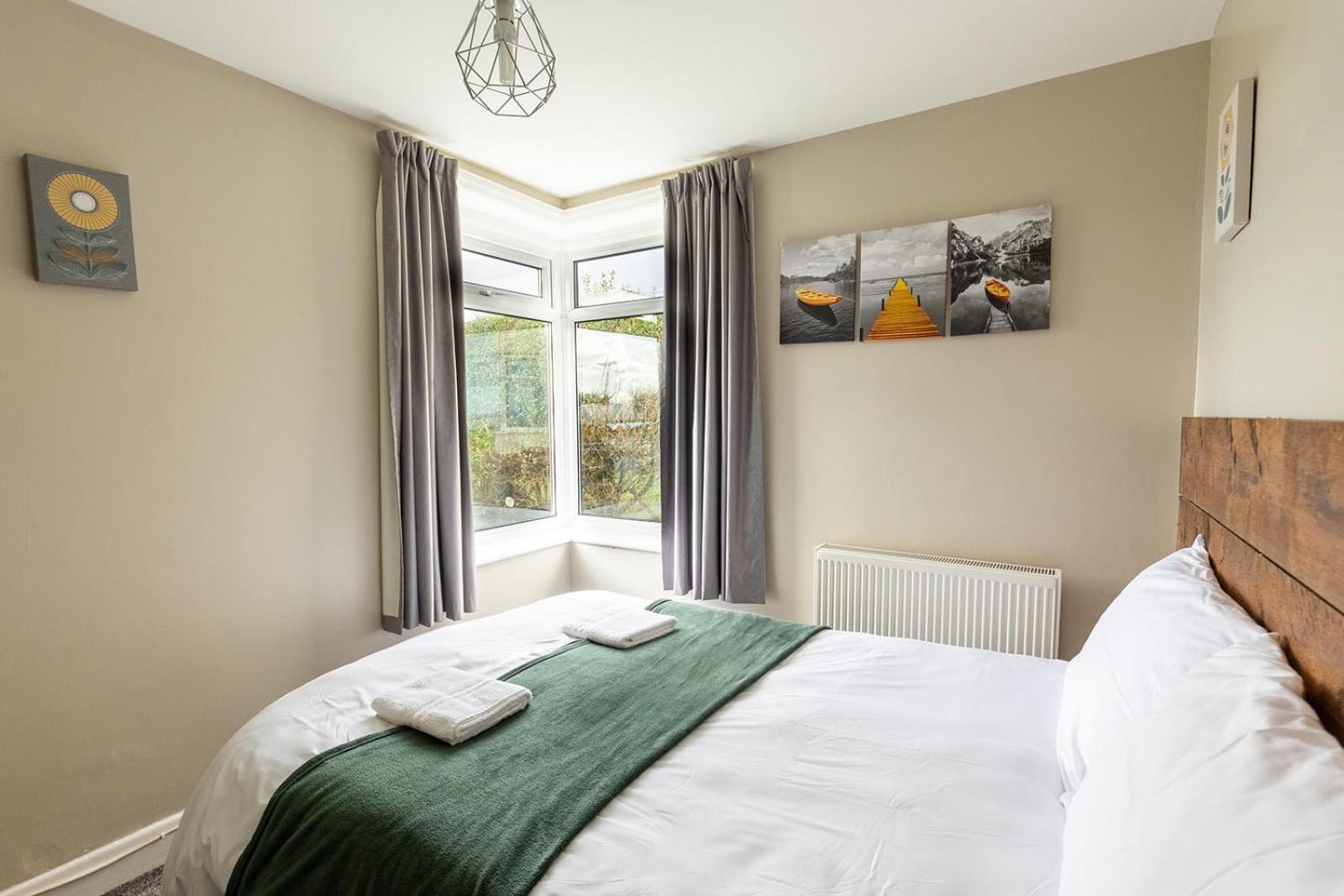 Beachfront Apartment - Ground Floor Apartment With Sea Views, Next To The Beach, Bridlington, North Yorkshire Bessingby Экстерьер фото